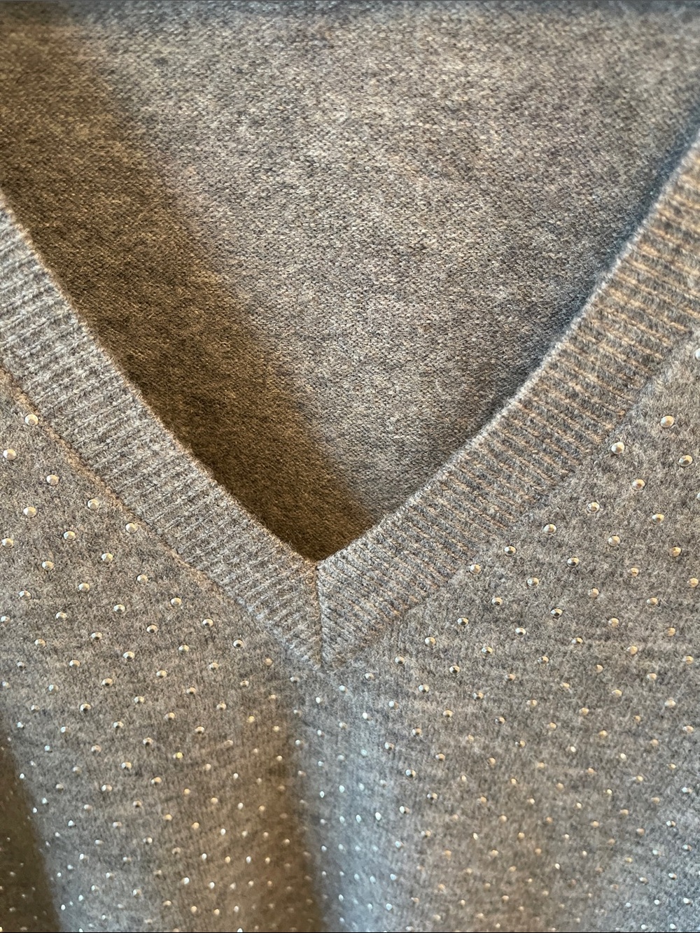 Elan Gray V-Neck Sweater with studs - Picture 4 of 6